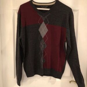 Cutter & Buck Gray and Maroon Sweater